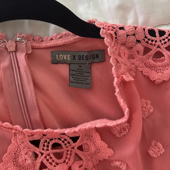 Love by design, medium rose petal dress - Picture 7 of 7